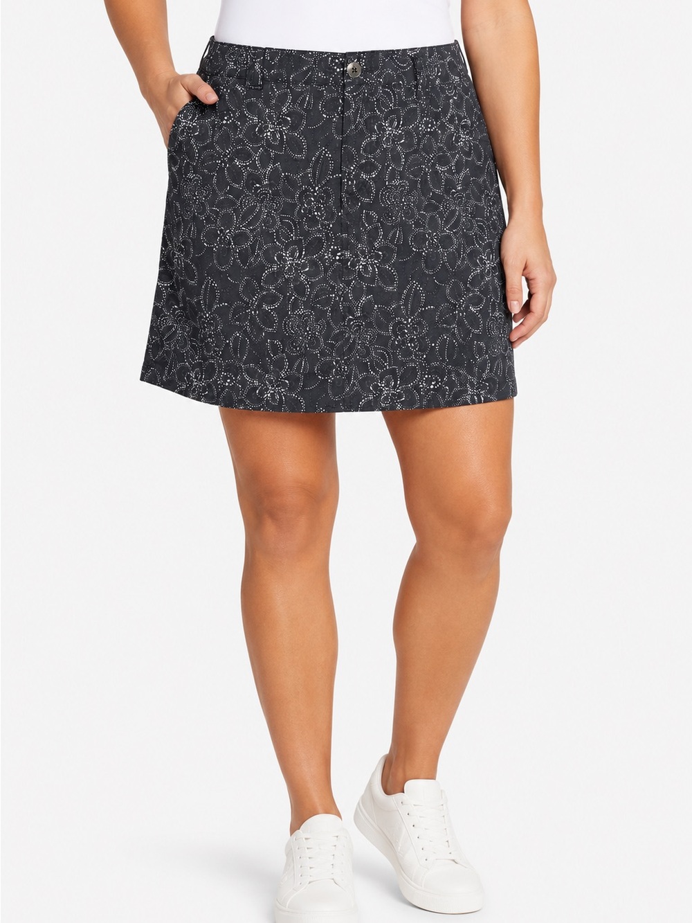 Eddie Bauer Floral Print Skort Skirt Women’s 16 Black Gray Golf Athletic Casual
